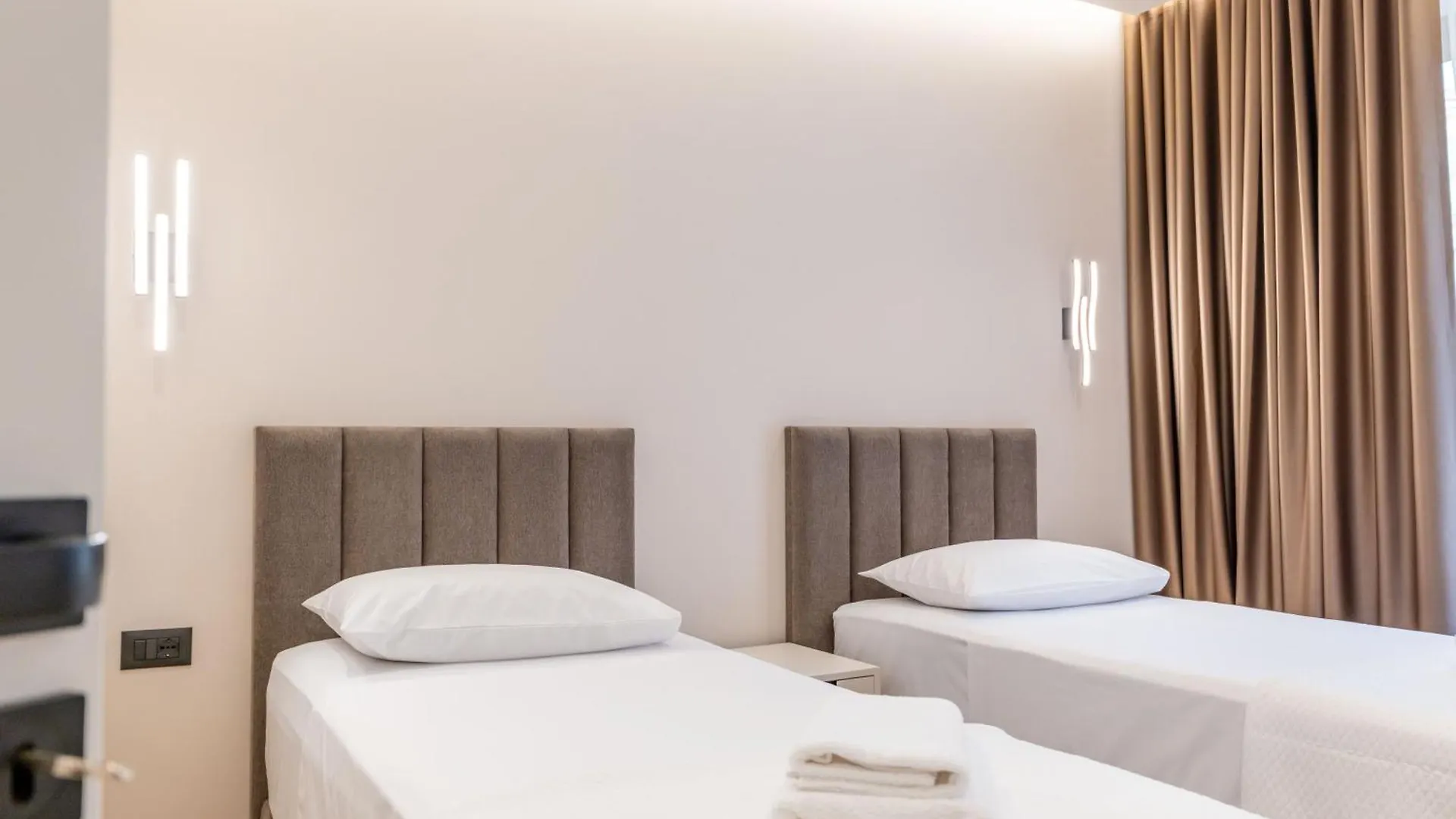 Vela Mare Apartment Sarandë 0*,