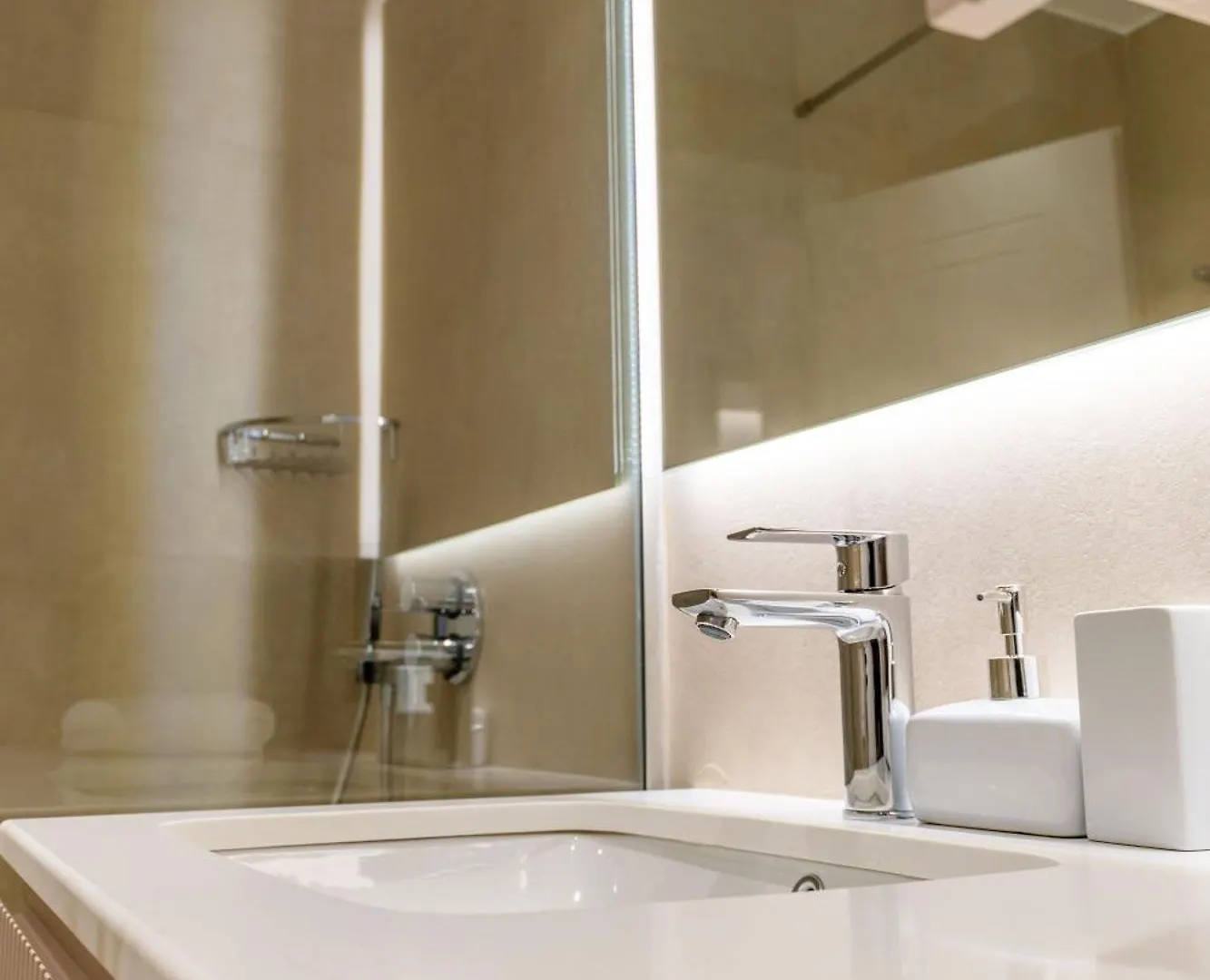 Vela Mare Apartment Sarandë